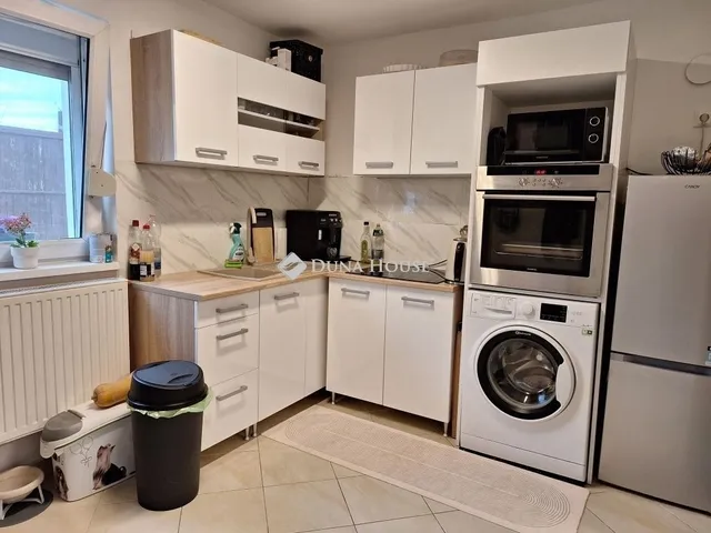 Eladó ház Kecskemét 65 nm