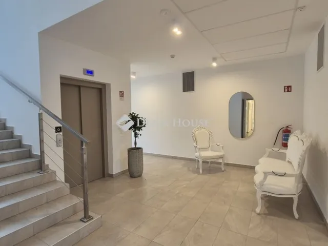 Eladó lakás Ballószög 60 nm