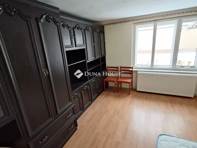 Eladó ház Kiskunfélegyháza 32 nm