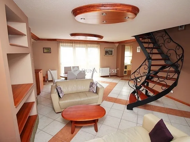 Eladó lakás Kecskemét 90 nm