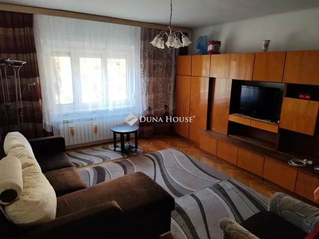 Eladó lakás Kecskemét 77 nm