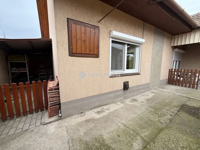 Eladó ház Kecskemét 82 nm