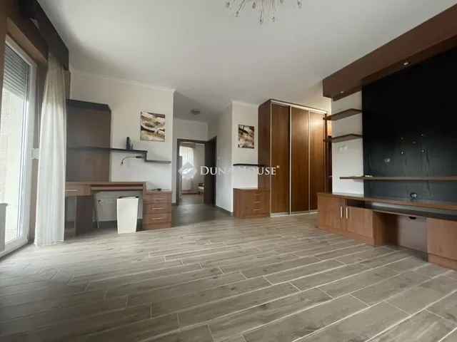 Eladó lakás Kecskemét, Domb lakópark 77 nm