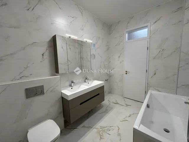 Eladó lakás Kecskemét 70 nm