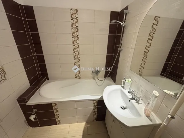 Eladó lakás Kecskemét 63 nm