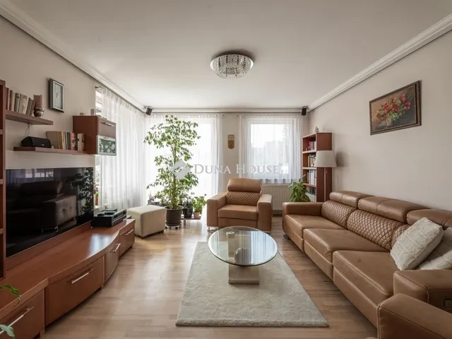 Eladó ház Kecskemét 269 nm