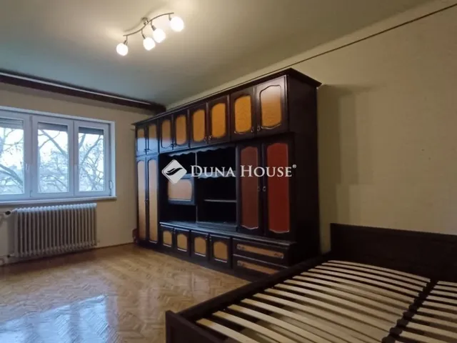 Eladó lakás Kecskemét 79 nm