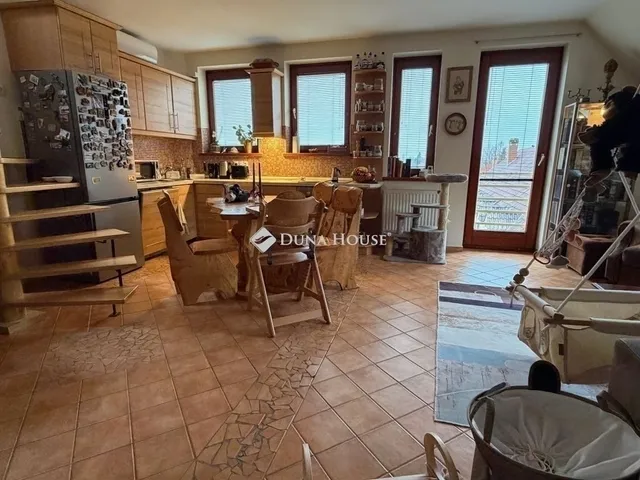 Eladó lakás Kecskemét 72 nm