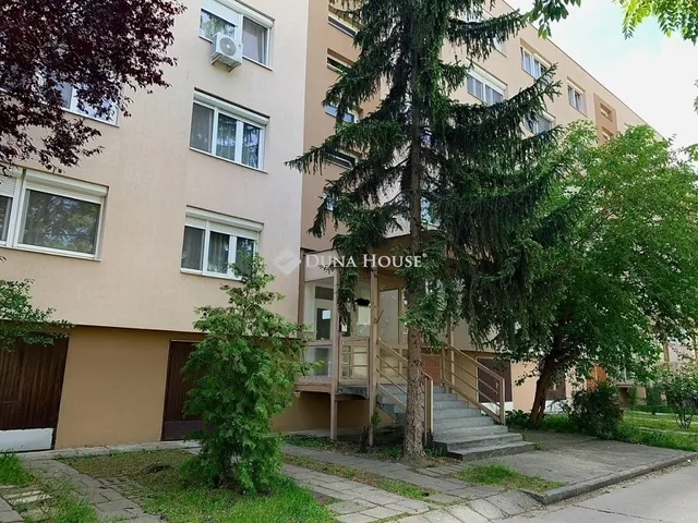 Eladó lakás Kecskemét 62 nm