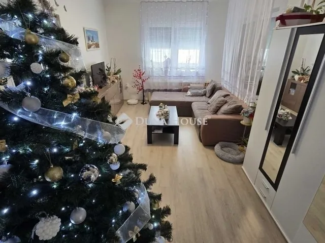 Eladó ház Felsőlajos 130 nm