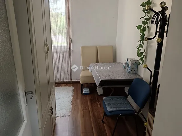 Eladó lakás Cegléd 55 nm