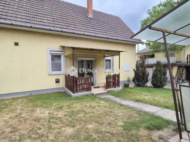 Eladó ház Lajosmizse 88 nm
