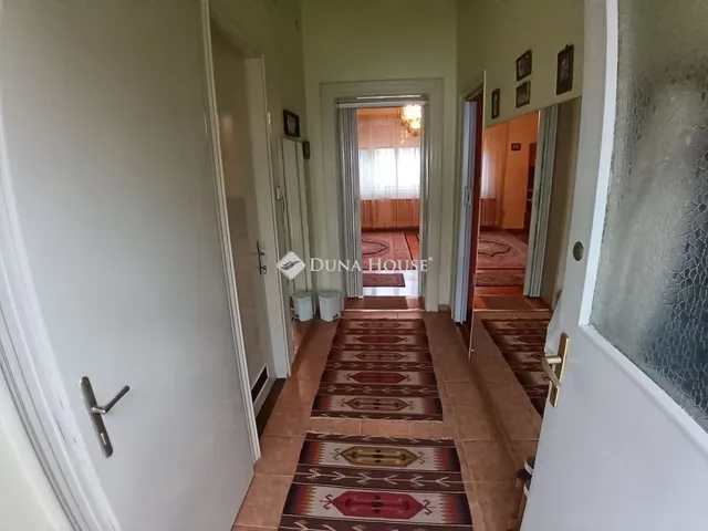 Eladó ház Cegléd 90 nm