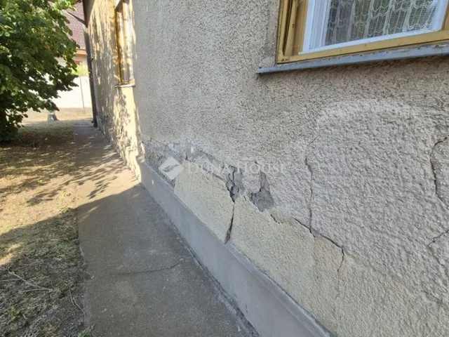 Eladó telek Kecskemét 825 nm