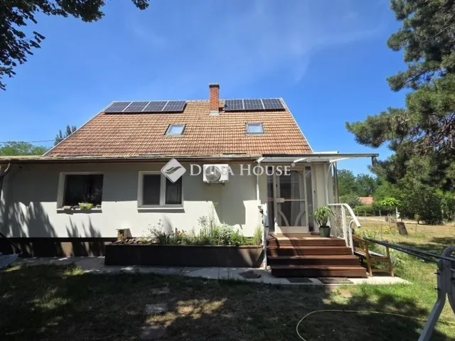 Eladó mezőgazdasági ingatlan Ladánybene 184 nm