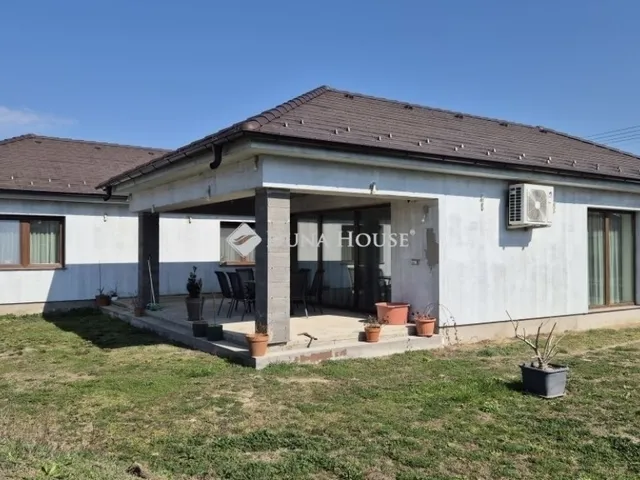 Eladó ház Lakitelek 179 nm