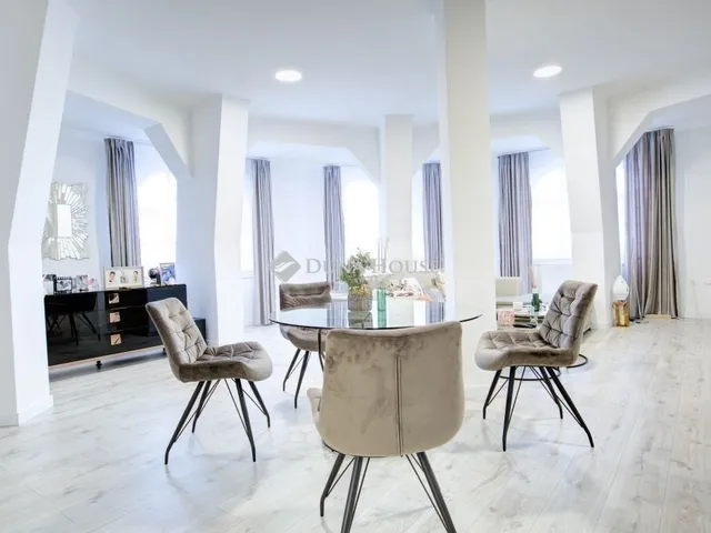 Eladó lakás Nagykőrös 175 nm