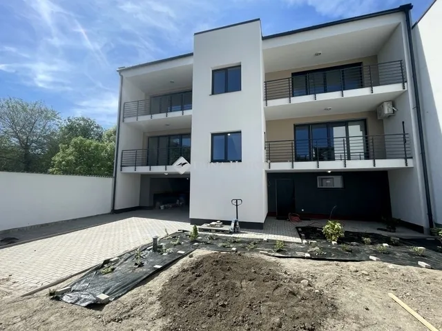 Eladó lakás Kecskemét 83 nm