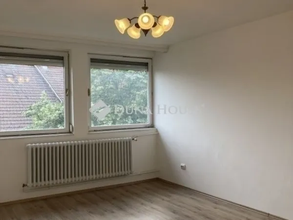 Eladó lakás Kecskemét 98 nm