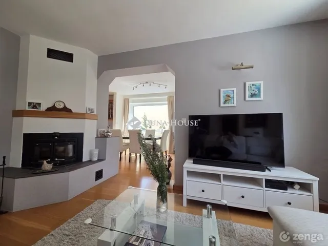 Eladó ház Kecskemét 200 nm