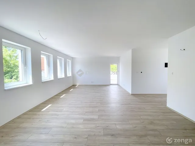 Eladó lakás Kecskemét 106 nm