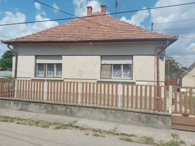 Eladó ház Izsák 70 nm