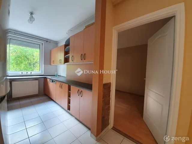Eladó lakás Kecskemét 79 nm