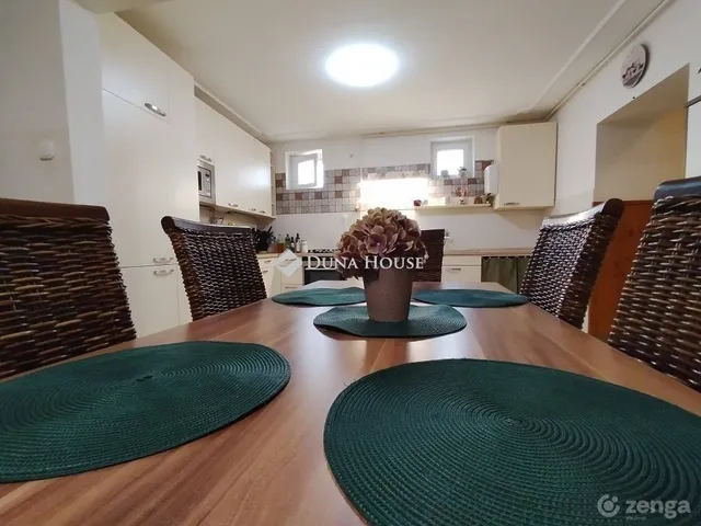 Eladó ház Kerekegyháza 202 nm
