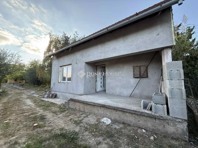 Eladó ház Kecskemét 70 nm