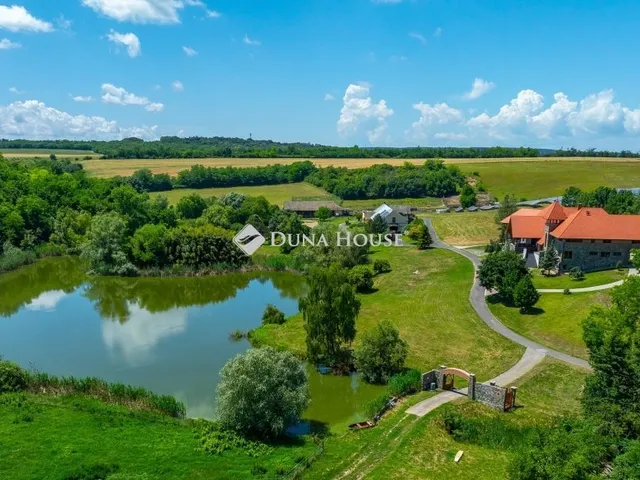 Eladó ház Balatonendréd 1200 nm
