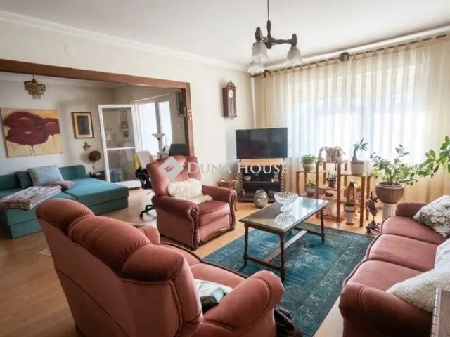 Eladó lakás Kecskemét 80 nm