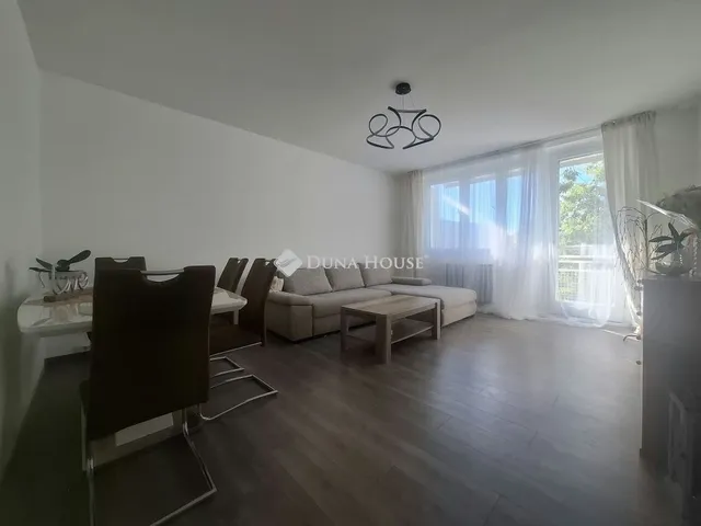 Eladó lakás Kecskemét 72 nm