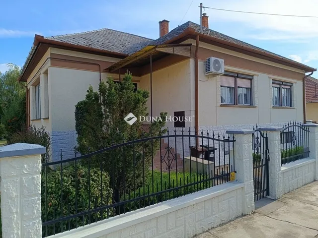 Eladó ház Lakitelek 110 nm