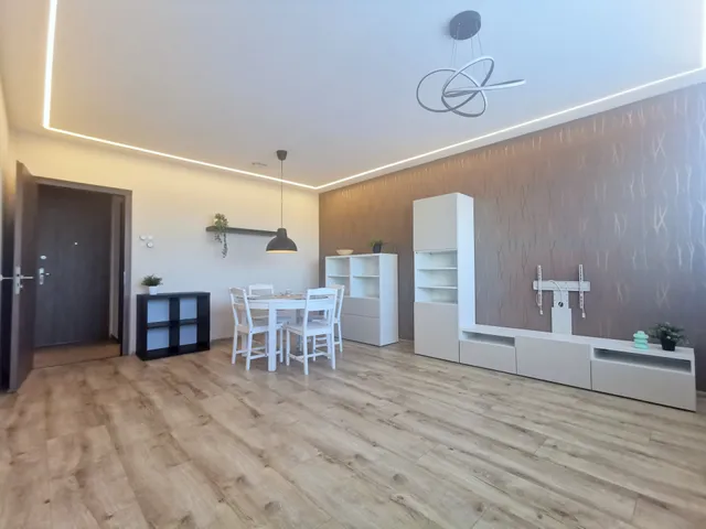 Kiadó lakás Budapest XV. kerület, Pestújhely 56 nm