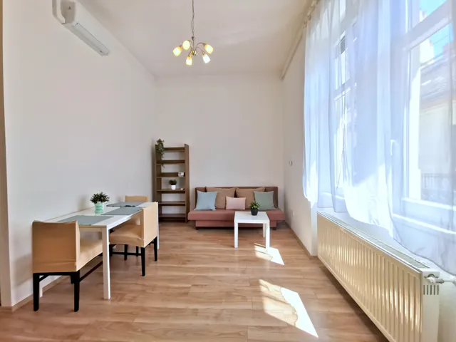 Kiadó lakás Budapest IX. kerület, Ráday utca 30 nm