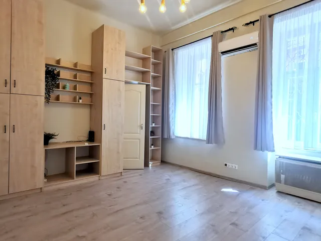 Kiadó lakás Budapest VIII. kerület, Orczy út 33 nm