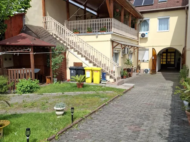 Eladó ház Eger, Szépasszonyvölgy 218 nm