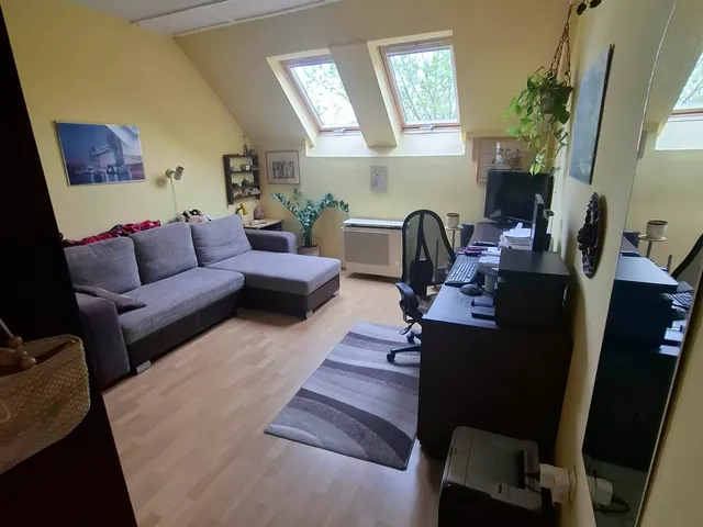 Eladó lakás Eger, Maklárihóstya 68 nm