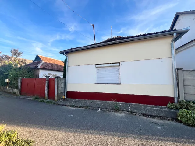 Eladó ház Zsadány 72 nm