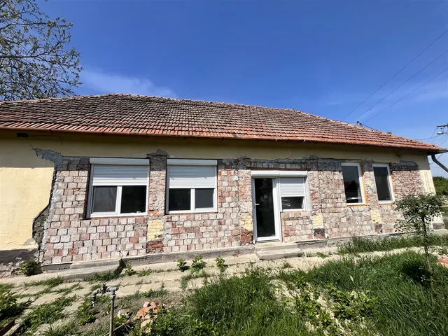 Eladó ház Kötegyán 90 nm