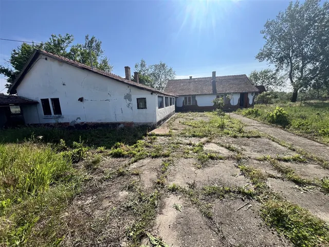 Eladó ház Gyula 200 nm