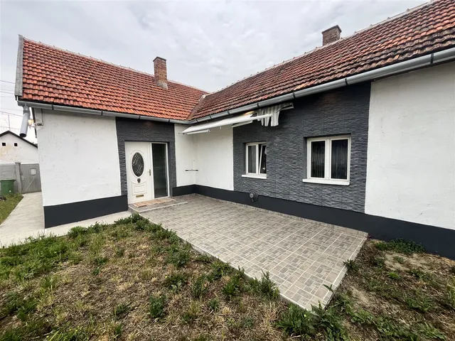 Eladó ház Sarkad 100 nm
