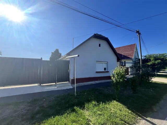 Eladó ház Gyula, Gyulavári 75 nm