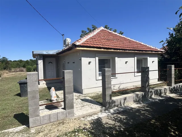 Eladó ház Sarkad 75 nm