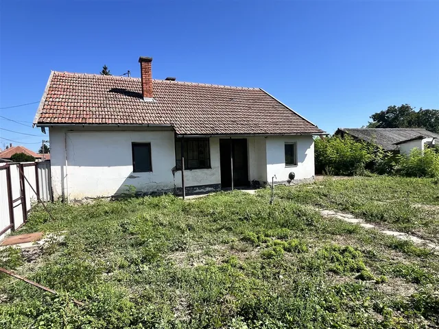 Eladó ház Sarkad 60 nm