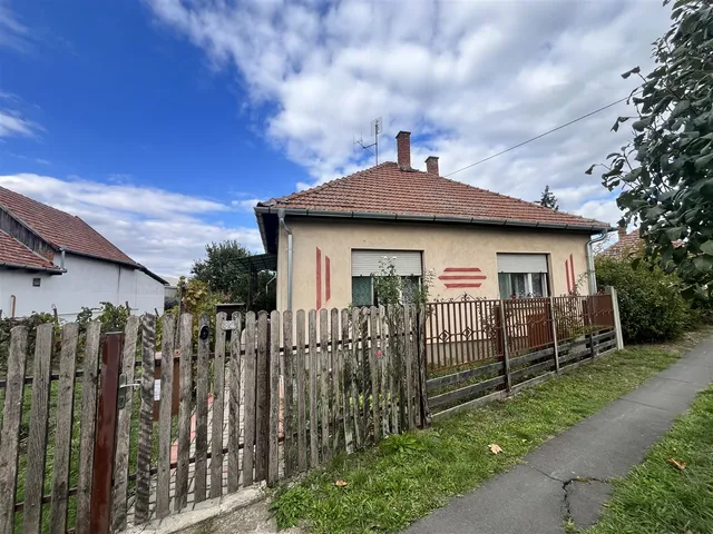 Eladó ház Doboz 100 nm