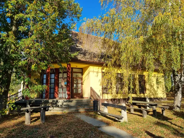 Eladó kereskedelmi és ipari ingatlan Visz 202 nm