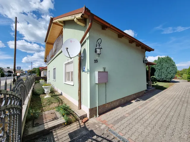 Eladó ház Balatonboglár 185 nm