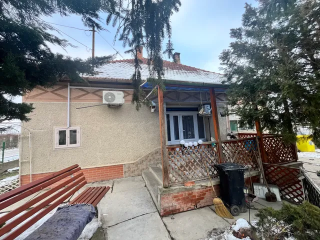 Eladó ház Sarkad 80 nm