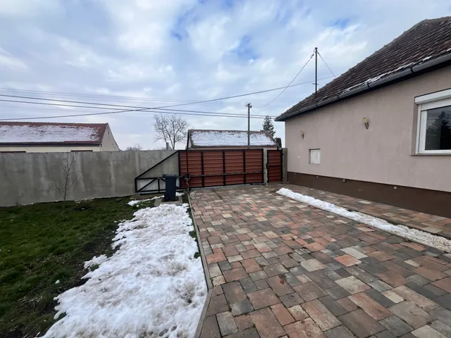 Eladó ház Sarkad 90 nm